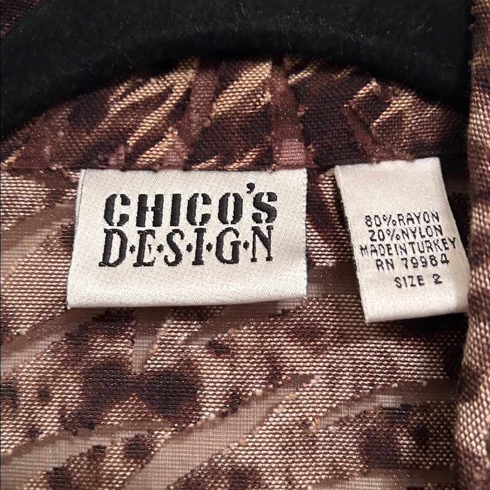 Chico's Dark Brown Patterned Button Down Shirt/Ja… - image 2